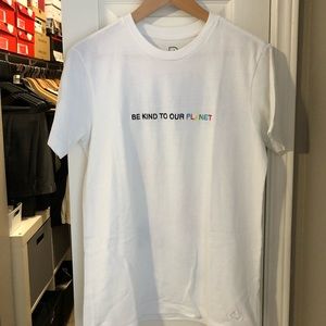 “Be kind to our planet” Tee